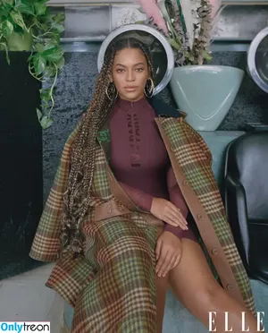 Beyonce / beyoncenavago nude photo #0089