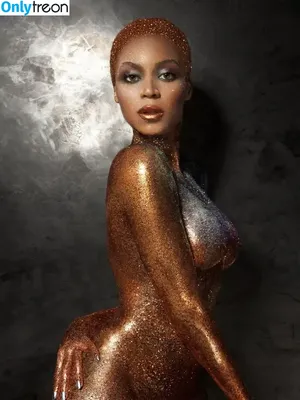 Beyonce / beyoncenavago nude photo #0187