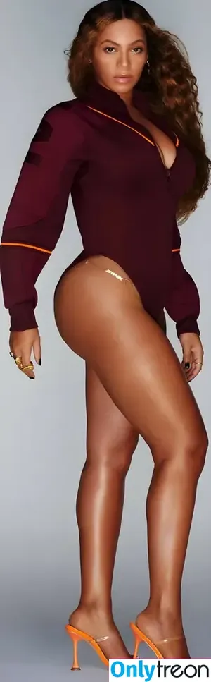 Beyonce / beyoncenavago nude photo #0291