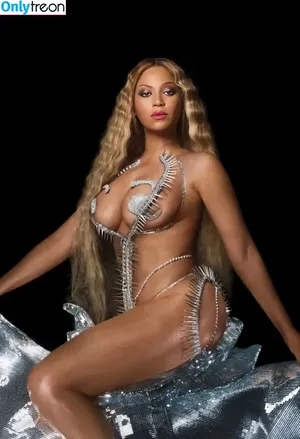 Beyonce / beyoncenavago nude photo #0452