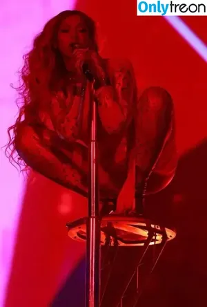 Beyonce / beyoncenavago nude photo #0662