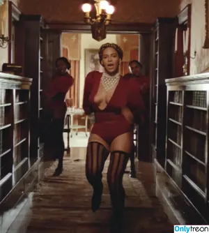 Beyonce / beyoncenavago nude photo #0814