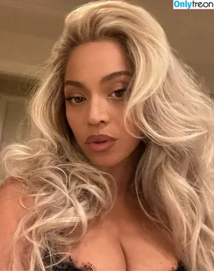 Beyonce / beyoncenavago nude photo #0825