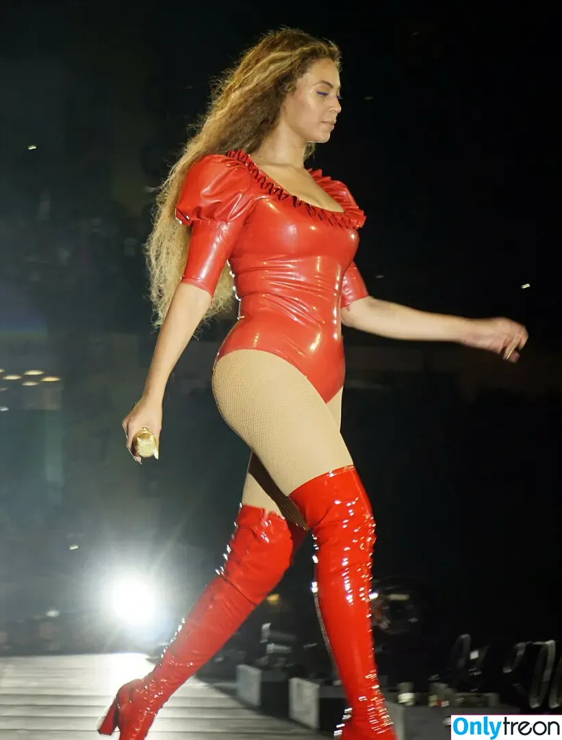 Beyonce nude photo #0102 (beyoncenavago)
