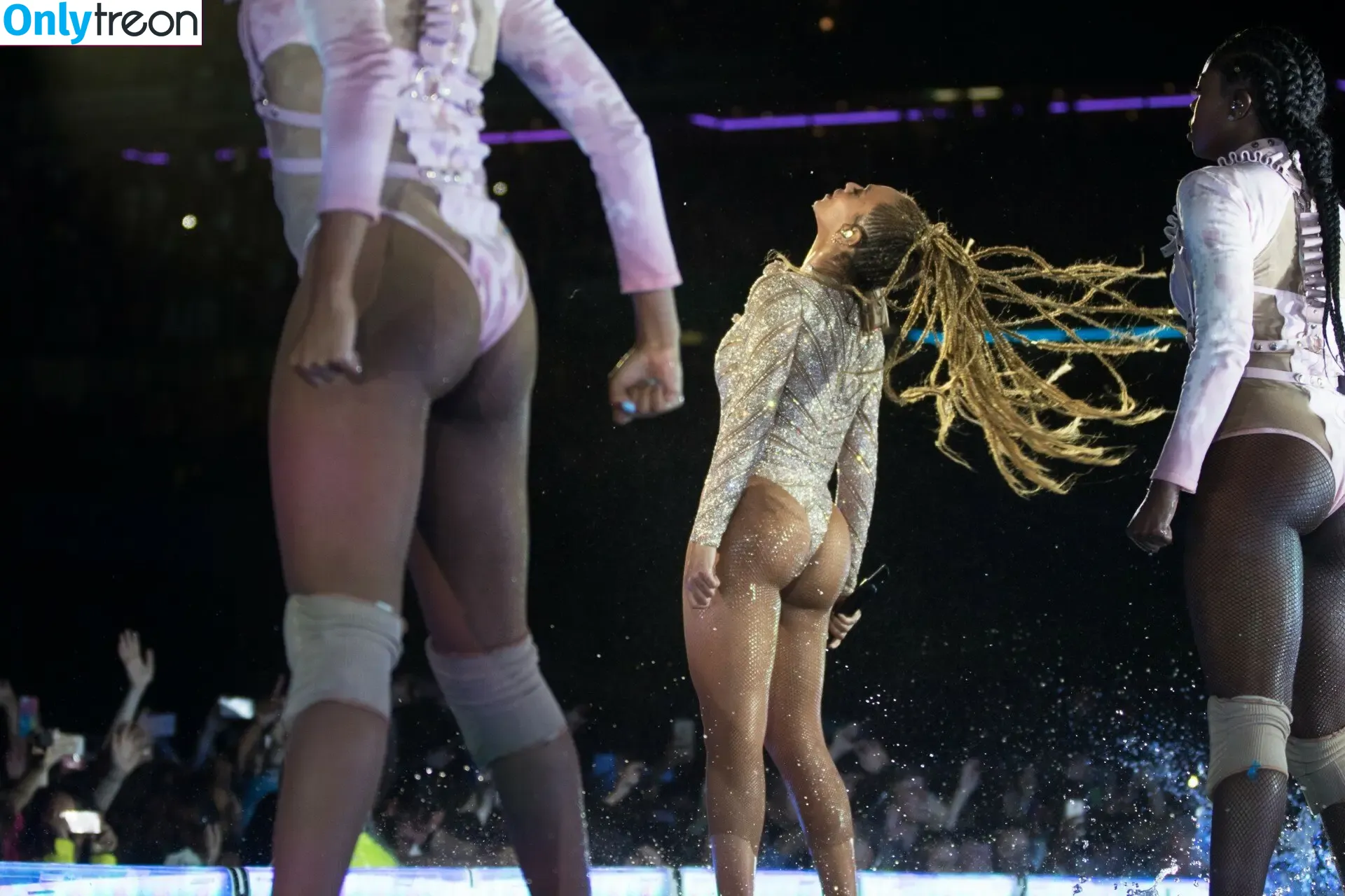 Beyonce nude photo #0151 (beyoncenavago)