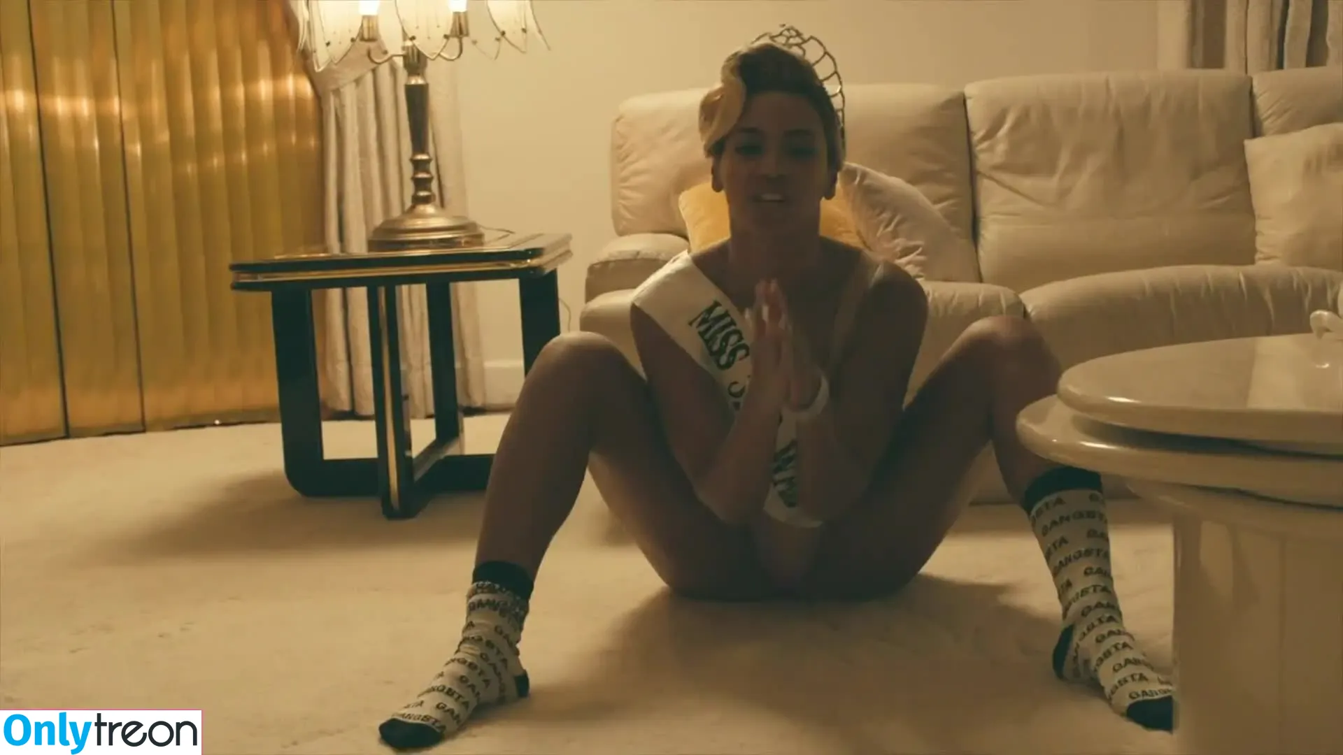 Beyonce nude photo #0154 (beyoncenavago)