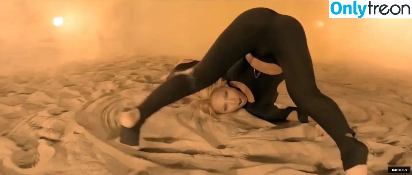 Beyonce nude photo #0164 (beyoncenavago)