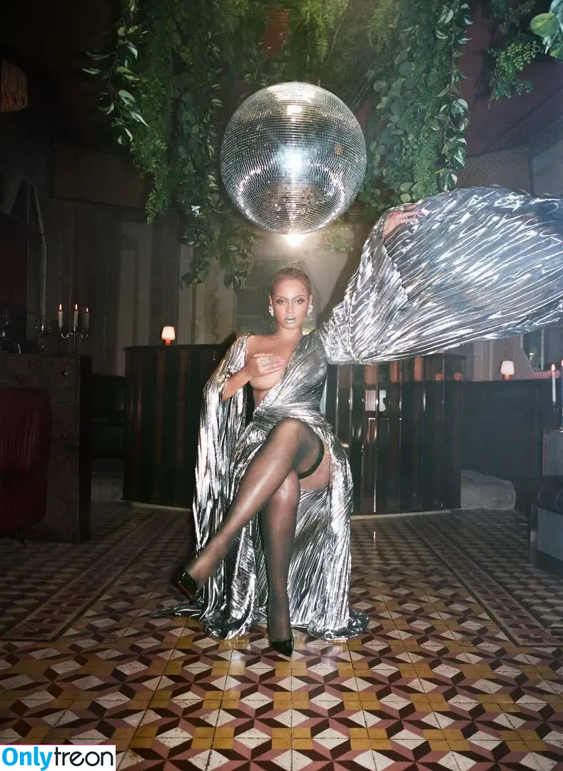 Beyonce nude photo #0207 (beyoncenavago)