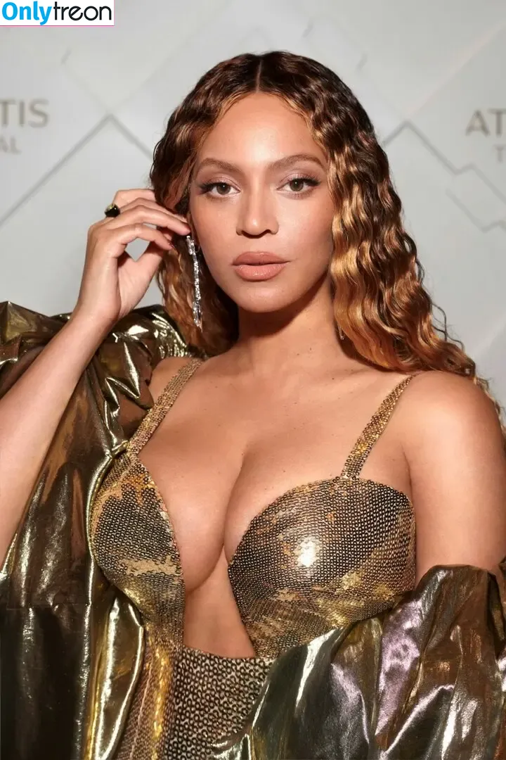 Beyonce nude photo #0223 (beyoncenavago)
