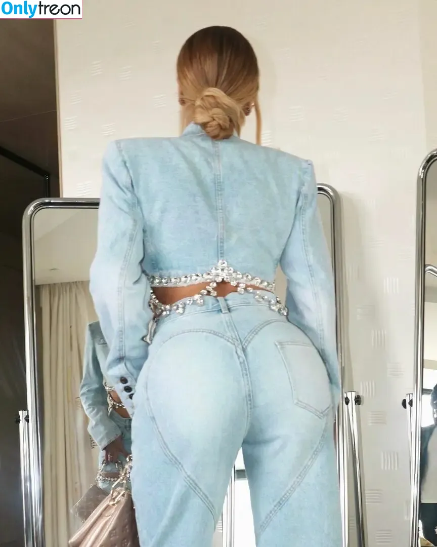 Beyonce nude photo #0449 (beyoncenavago)