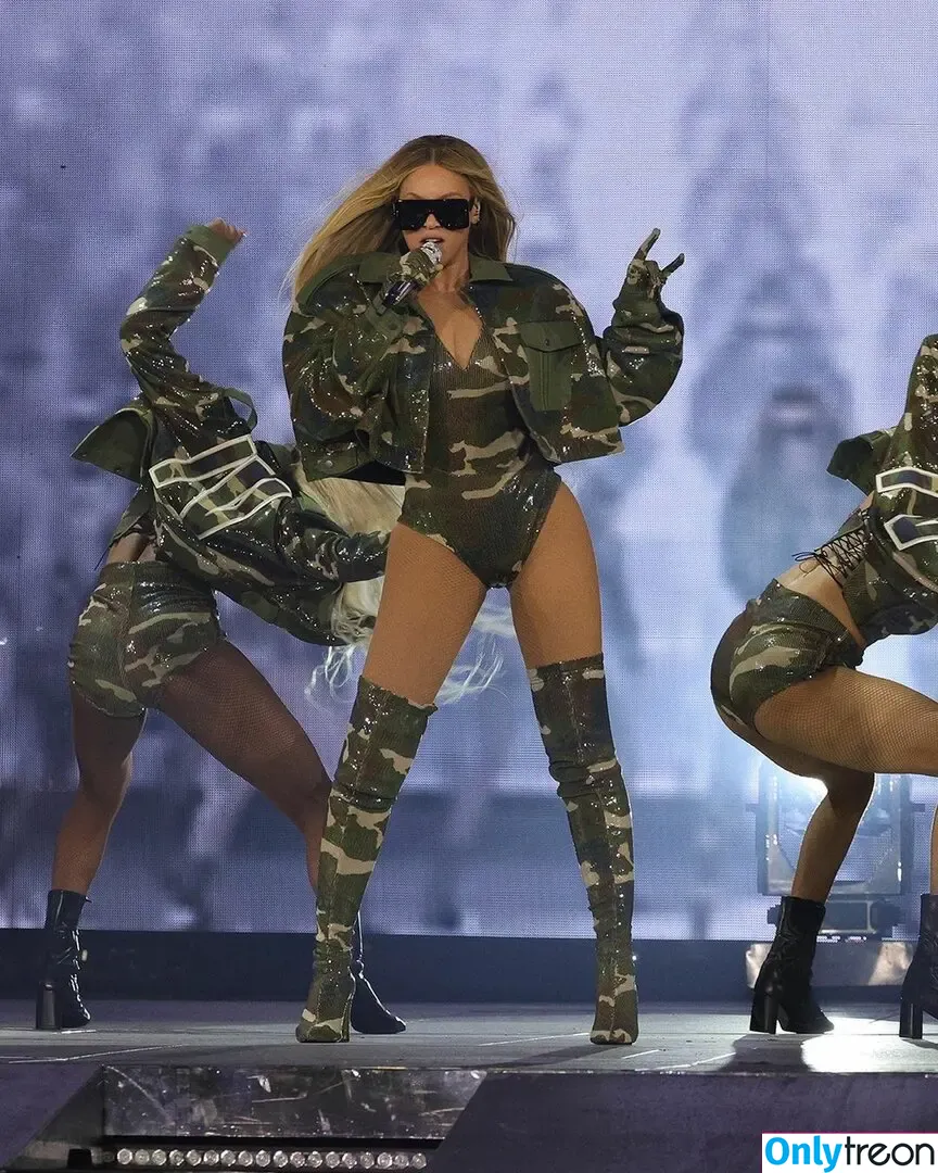Beyonce nude photo #0473 (beyoncenavago)