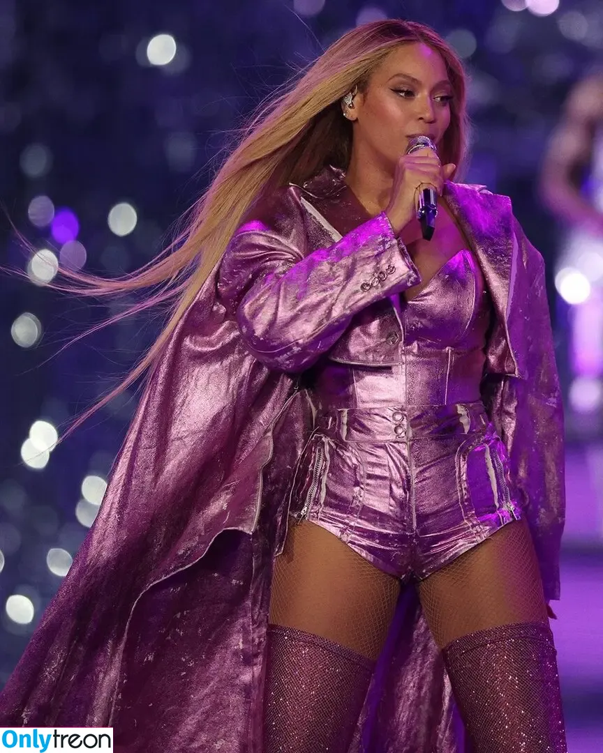 Beyonce nude photo #0493 (beyoncenavago)