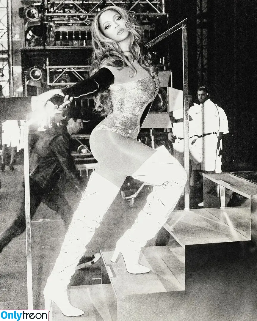 Beyonce nude photo #0529 (beyoncenavago)