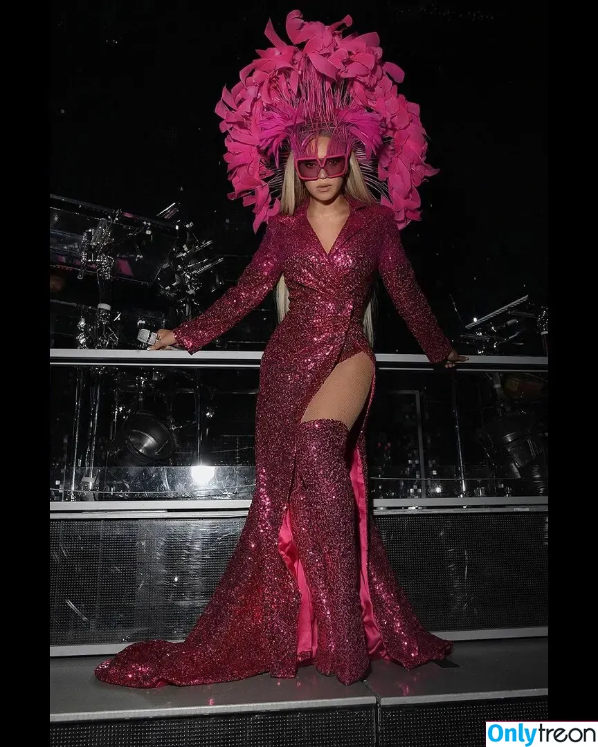 Beyonce nude photo #0565 (beyoncenavago)