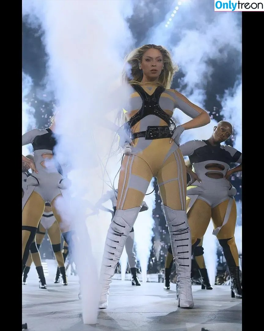 Beyonce nude photo #0591 (beyoncenavago)