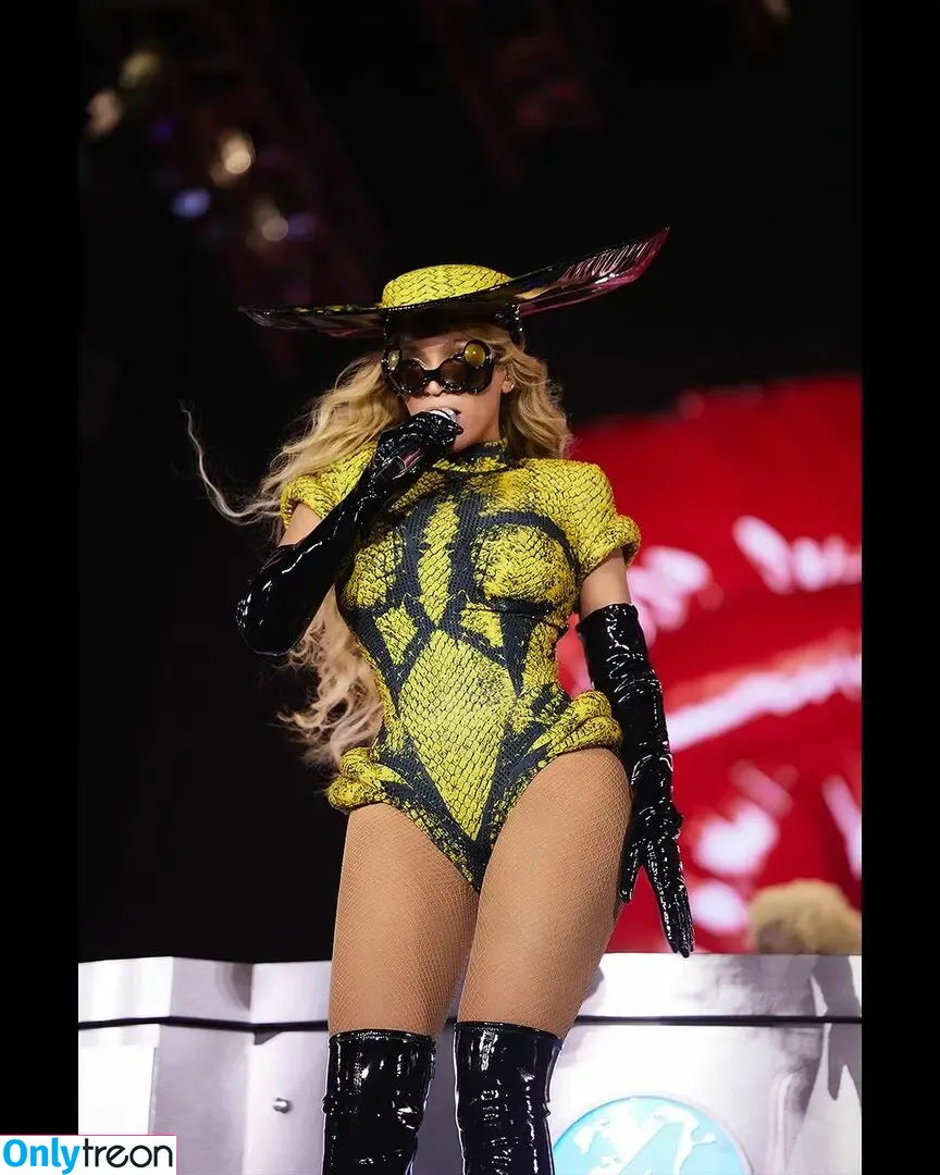 Beyonce nude photo #0609 (beyoncenavago)