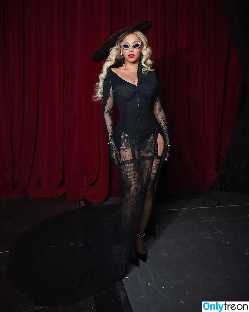 Beyonce nude photo #0628 (beyoncenavago)