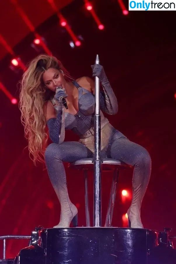 Beyonce nude photo #0676 (beyoncenavago)