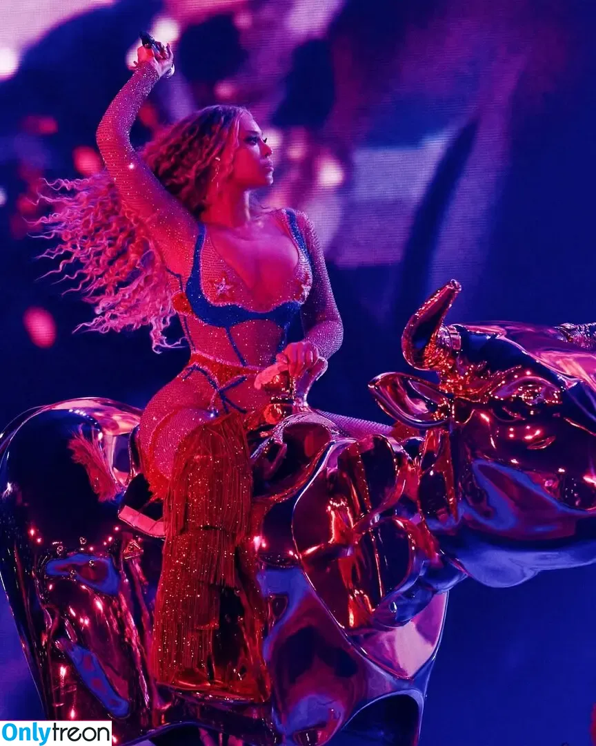 Beyonce nude photo #1438 (beyoncenavago)