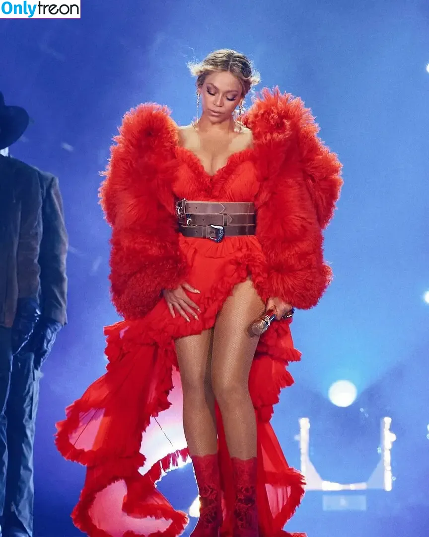 Beyonce nude photo #1440 (beyoncenavago)