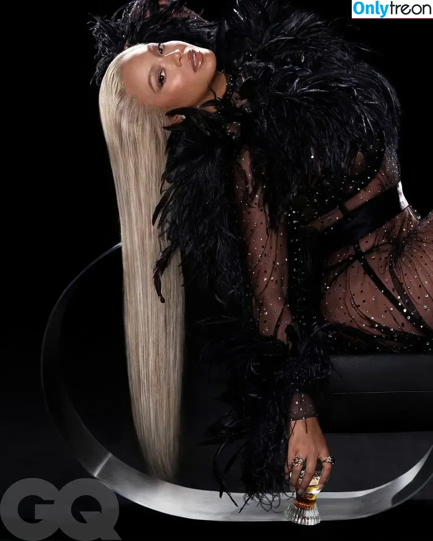Beyonce nude photo #1465 (beyoncenavago)