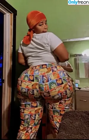 _bggyshrty_ / baldheadbby nude photo #0003