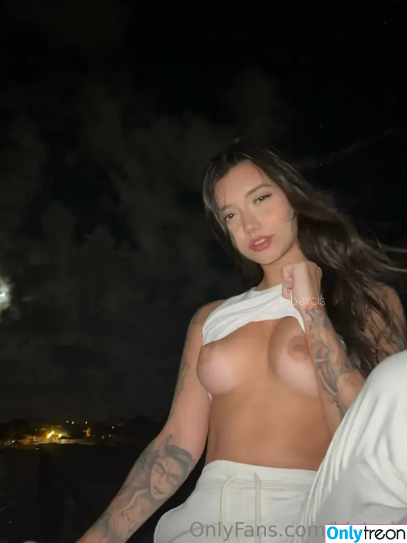 Bia Trois nude photo #0371 (musicabia)
