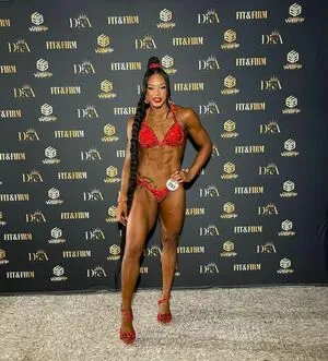 Bianca Belair / biancabelairwwe nude photo #0021