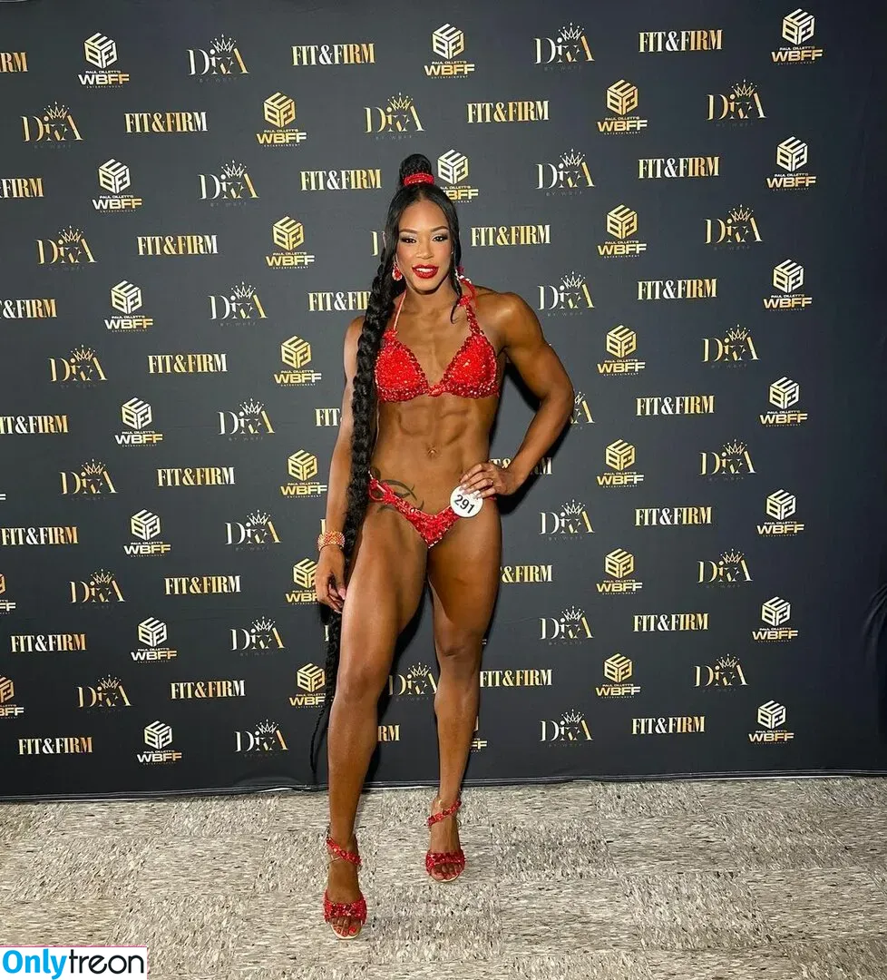 Bianca Belair nude photo #0021 (biancabelairwwe)