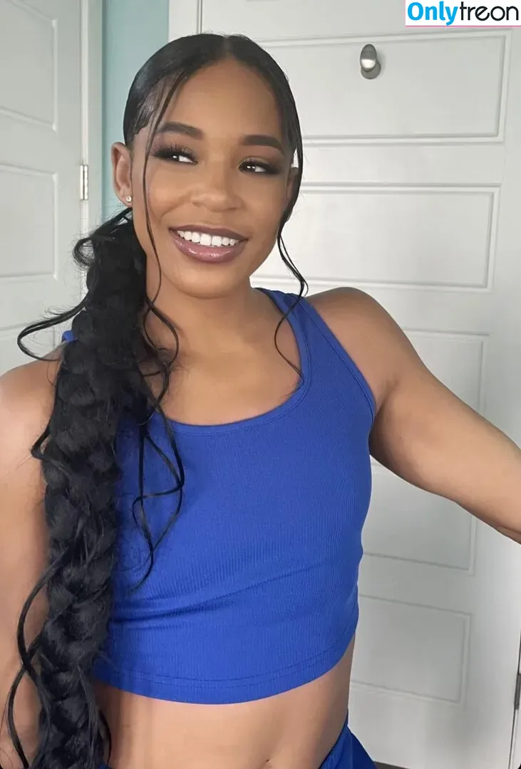 Bianca Belair nude photo #0192 (biancabelairwwe)