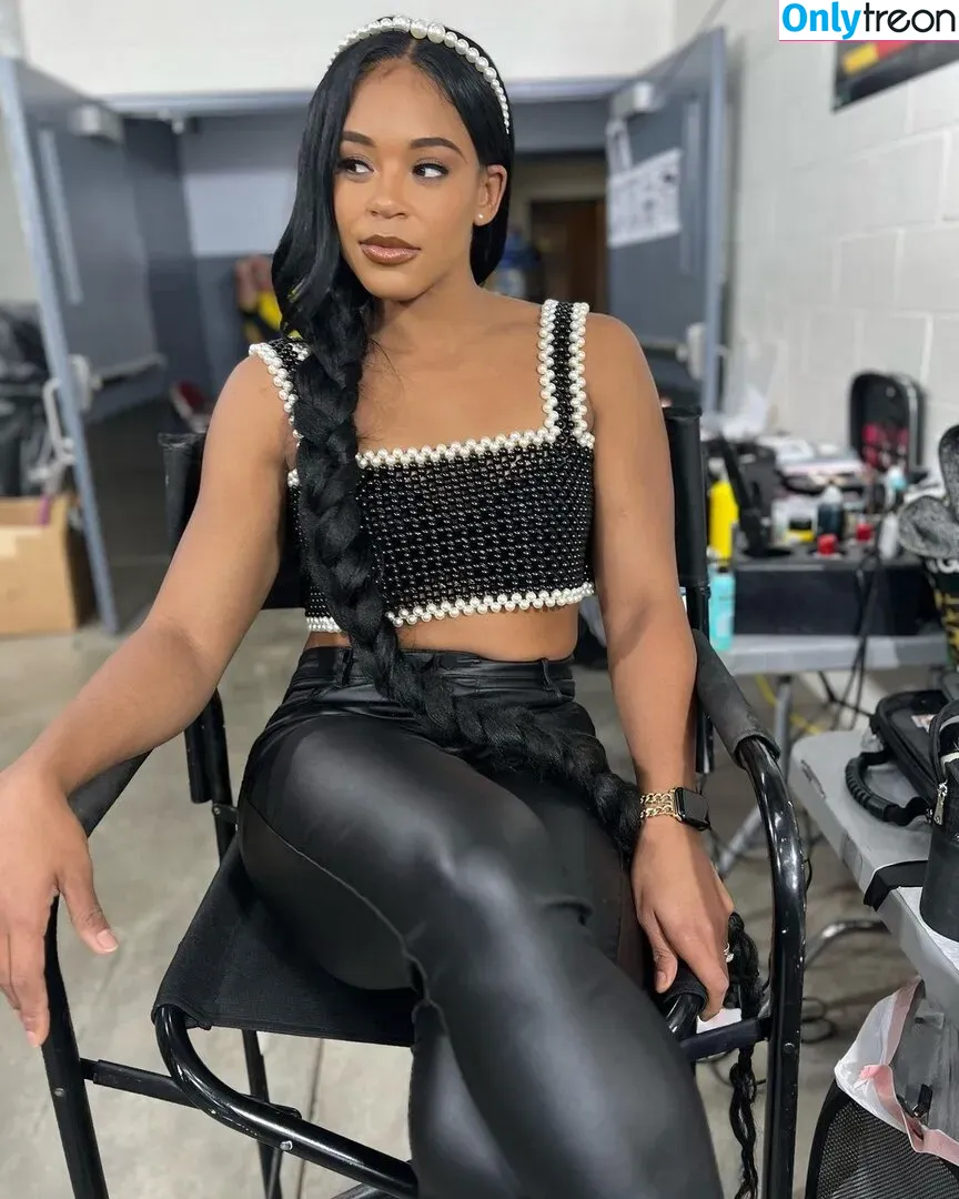 Bianca Belair nude photo #0212 (biancabelairwwe)