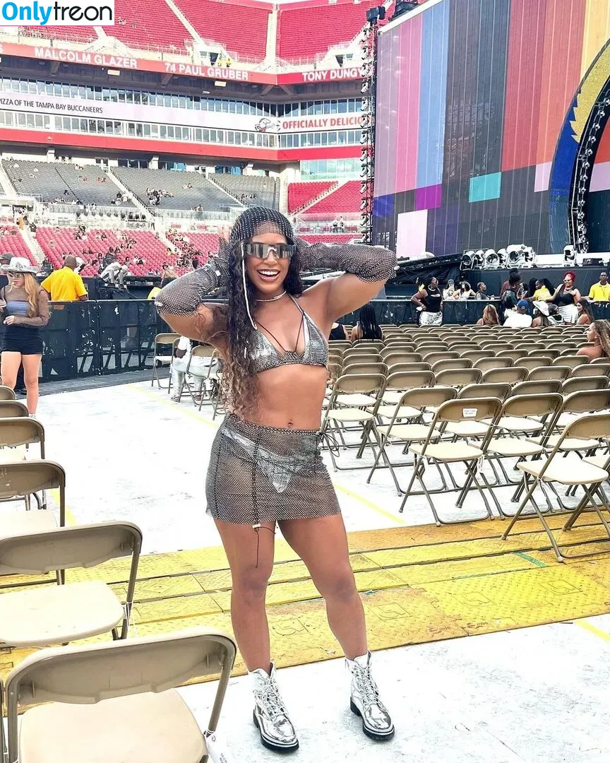 Bianca Belair nude photo #0231 (biancabelairwwe)