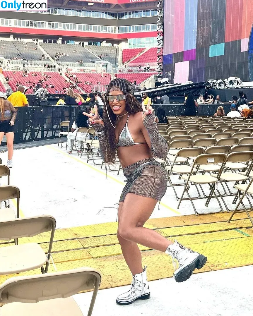 Bianca Belair nude photo #0238 (biancabelairwwe)