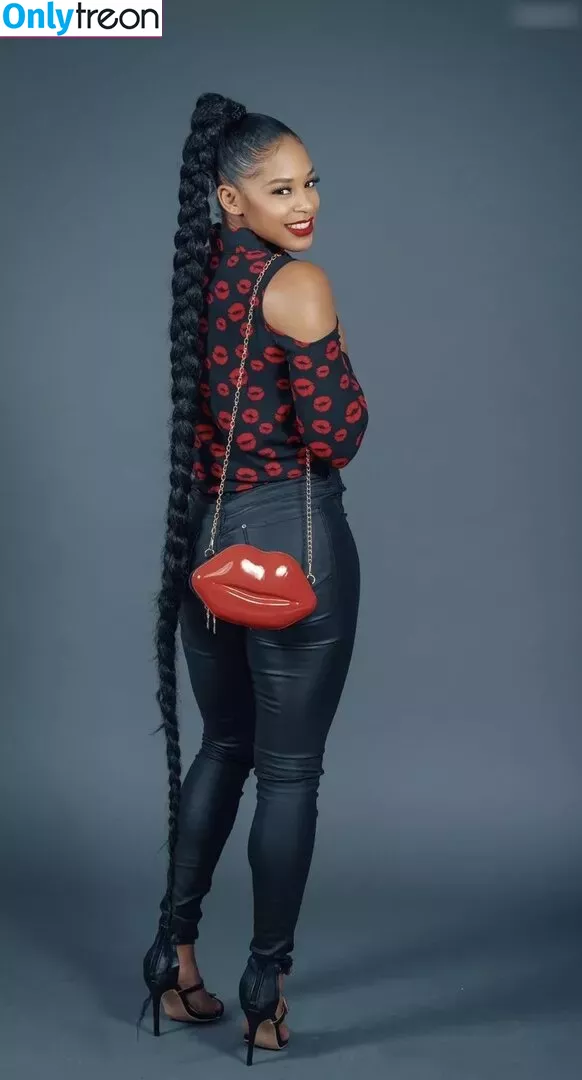 Bianca Belair nude photo #0355 (biancabelairwwe)