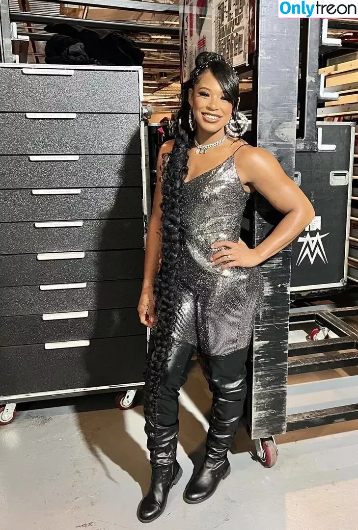 Bianca Belair nude photo #0359 (biancabelairwwe)