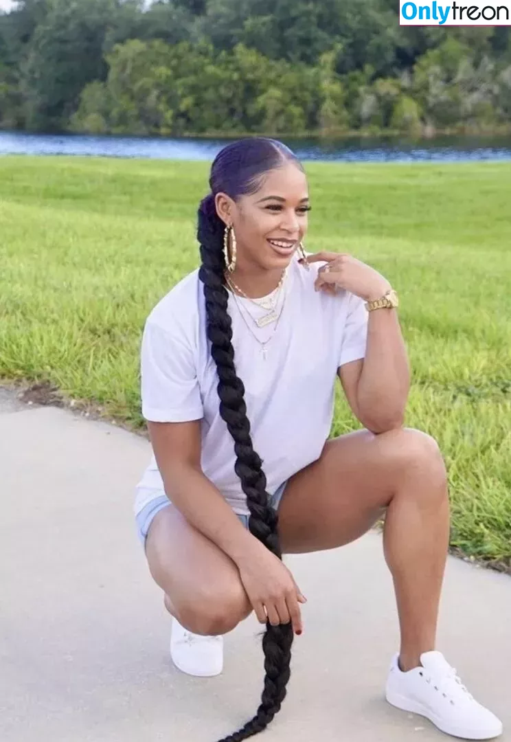Bianca Belair nude photo #0368 (biancabelairwwe)