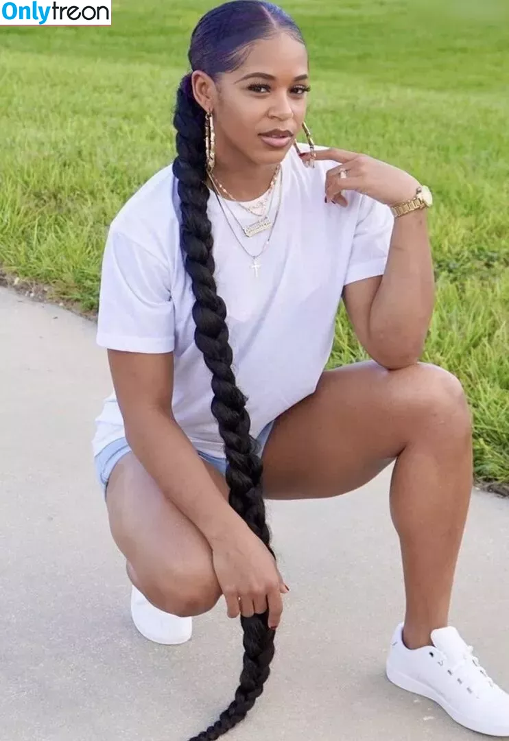 Bianca Belair nude photo #0369 (biancabelairwwe)