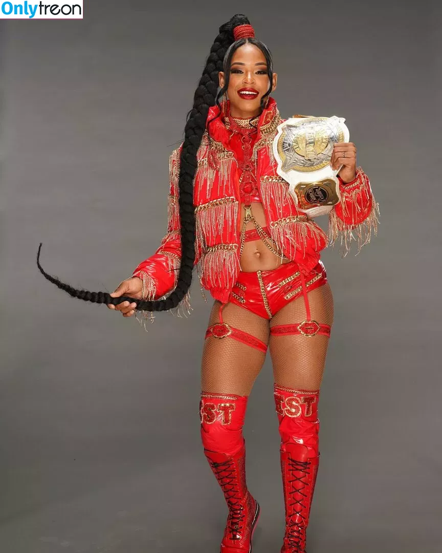 Bianca Belair nude photo #0395 (biancabelairwwe)