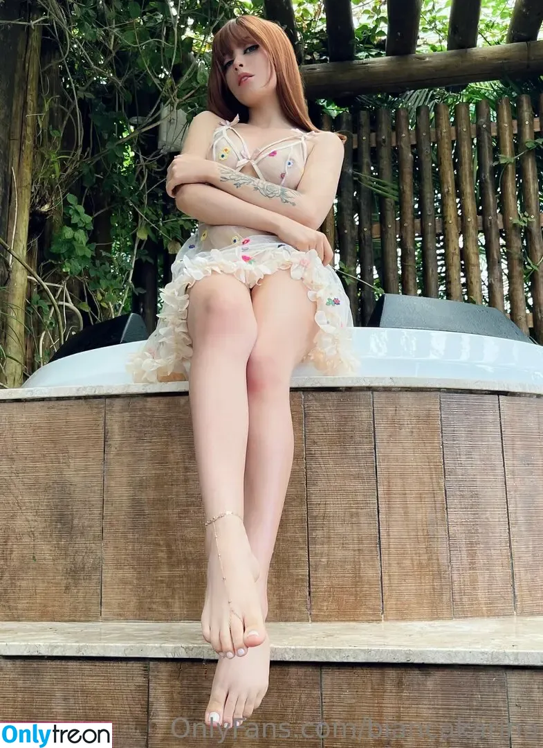 Bianca Karina nude photo #0685 (Biawhite / biancakariina / biancakarina)