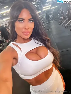 biancalabomb / itsbiancaofficial nude photo #0090