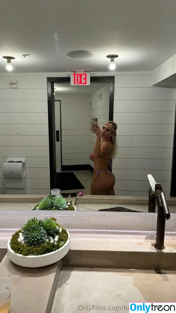 biancamichellex nude photo #0019 (biancamichellex7)