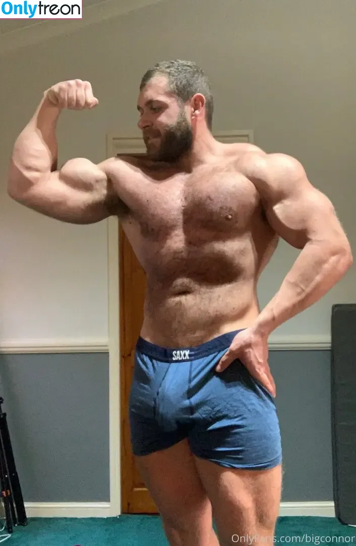 bigconnor nude photo #0010 (connorrudelhoff)