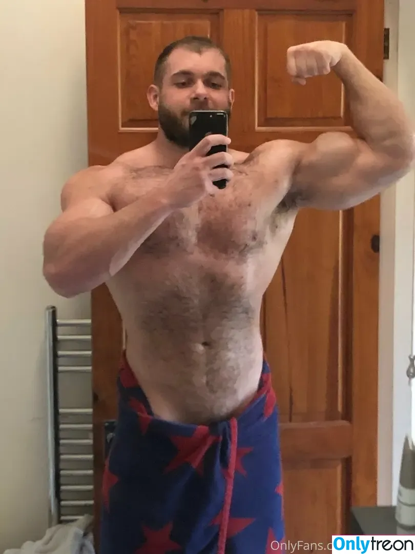 bigconnor nude photo #0036 (connorrudelhoff)