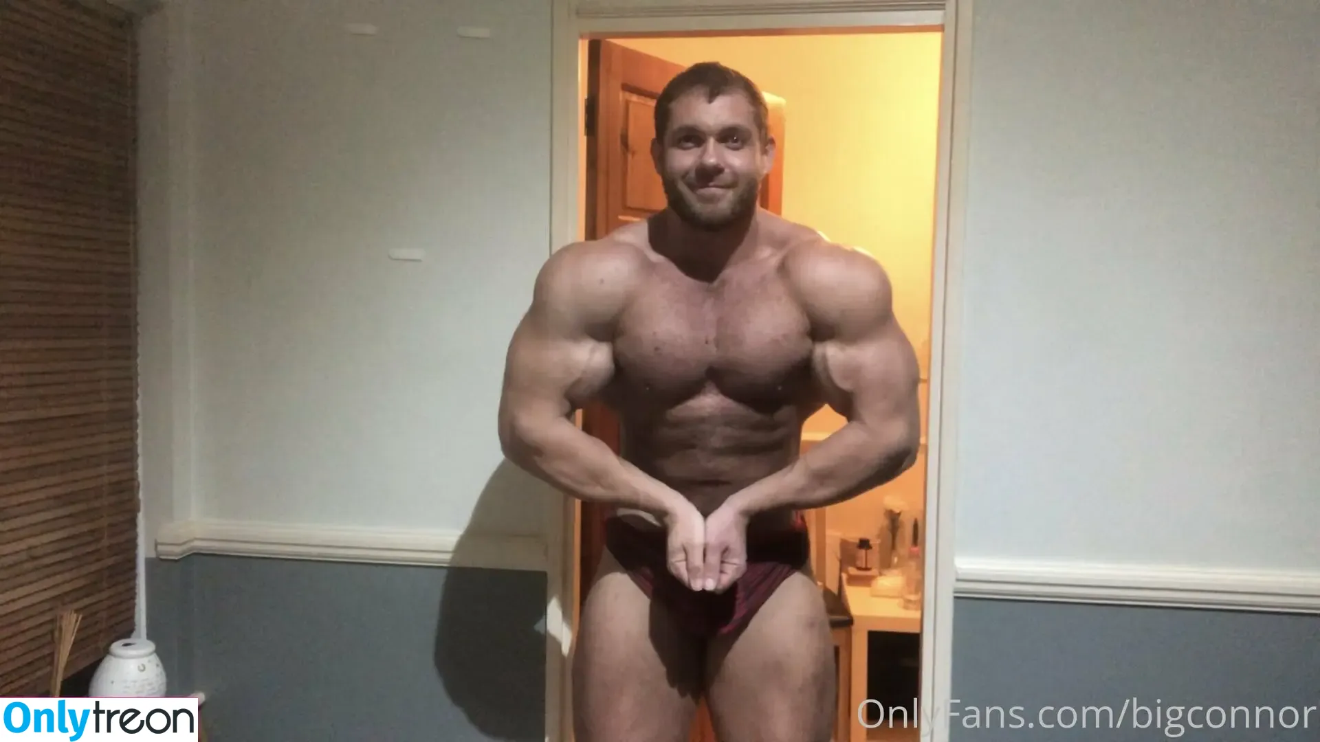 bigconnor nude photo #0042 (connorrudelhoff)