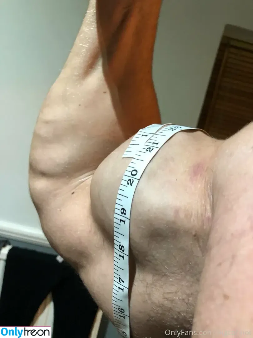 bigconnor nude photo #0063 (connorrudelhoff)