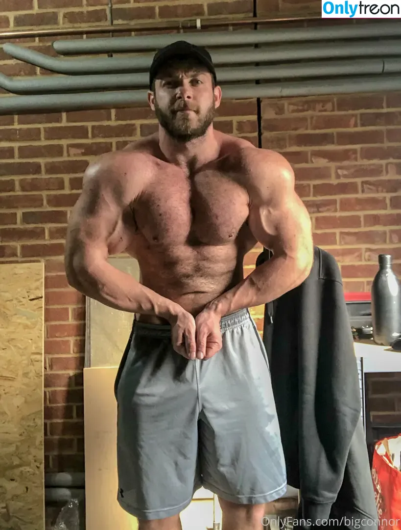 bigconnor nude photo #0065 (connorrudelhoff)