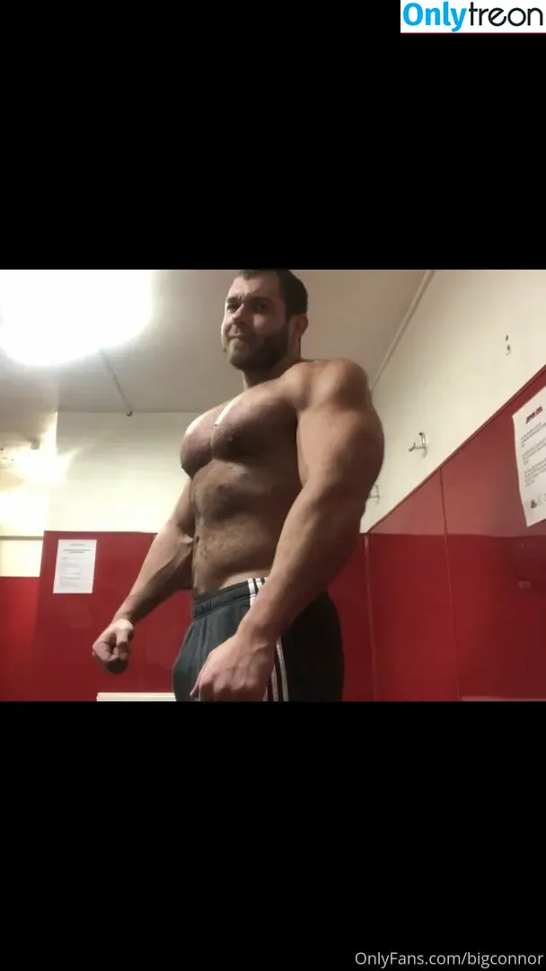 bigconnor nude photo #0067 (connorrudelhoff)