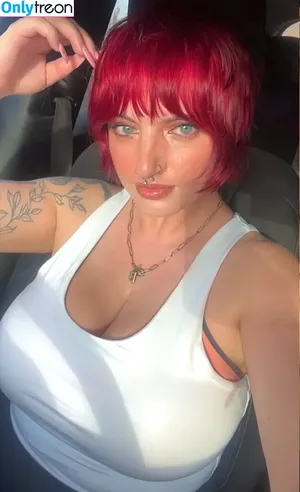 Biggratbastard / bigggstarr / briii_assshhh nude photo #0063