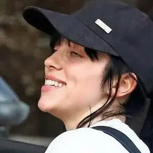 Billie Eilish Fake / billeeilish / billieeilish nude photo #0007