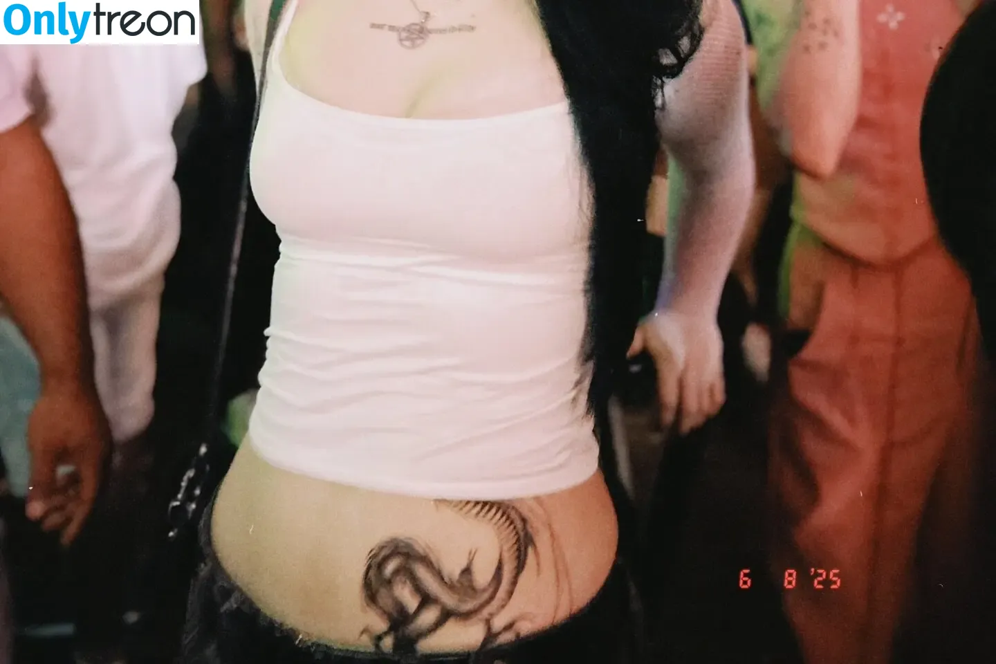 Billie Eilish nude photo #4070 (Fake / billeeilish / billieeilish)